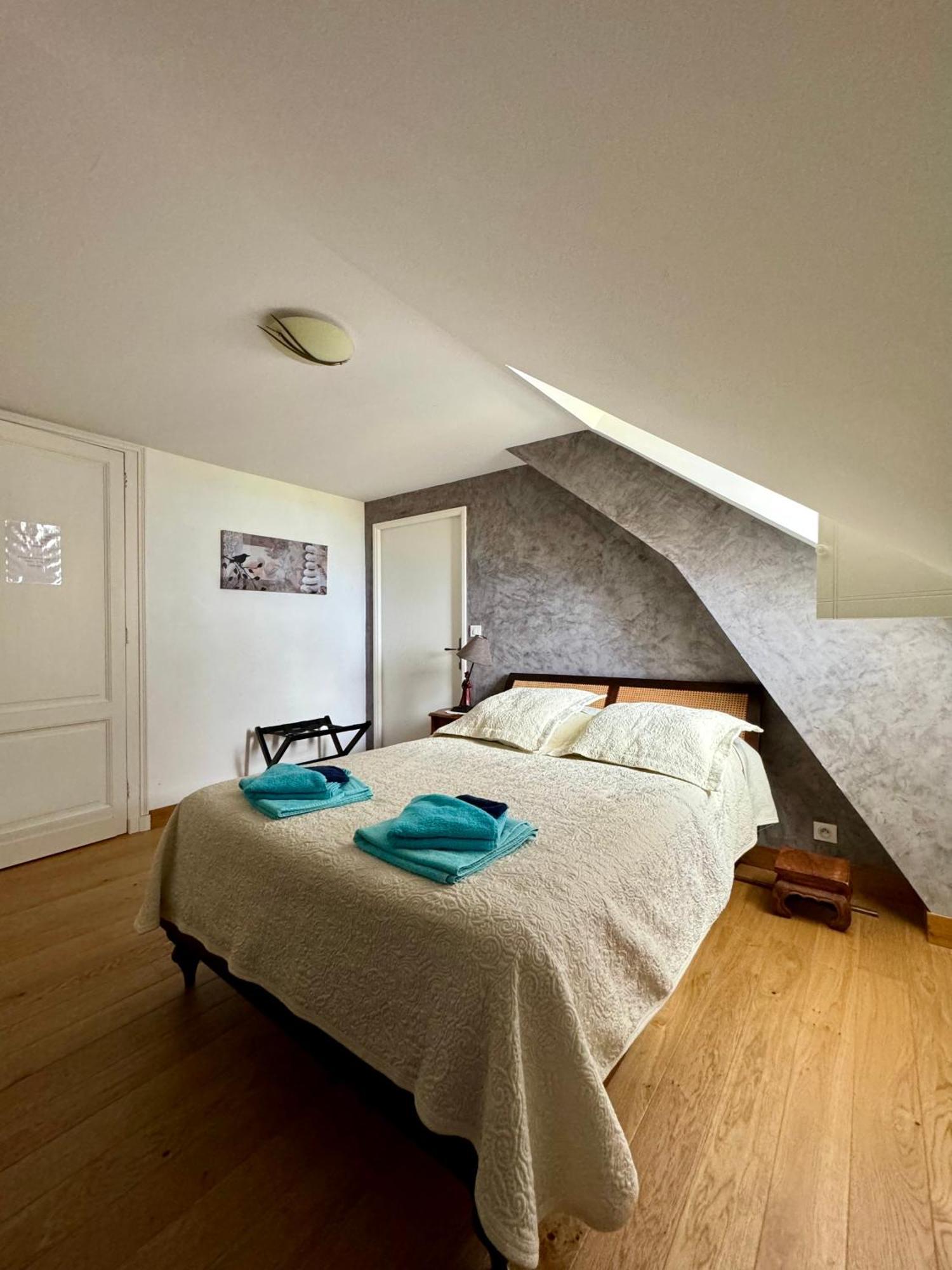 Chateau Moncassin Leyritz-Moncassin Exterior foto